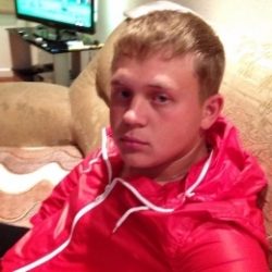 Парню из Тулы хотелось бы познакомиться с девушкой для встреч без обязательств Парню из Тулы хотелось бы познакомиться с девушкой для встреч без обязательств