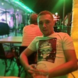 Милые девушки и женщины. Я мужчина, предлагаю встретиться без денег, для удовольствия)) Милые девушки и женщины. Я мужчина, предлагаю встретиться без денег, для удовольствия))