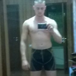 Симпатичный парень из Тулы ищет девушку, женщину для секса Симпатичный парень из Тулы ищет девушку, женщину для секса